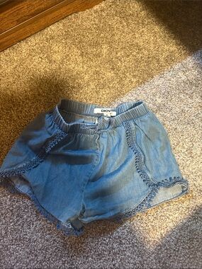 DKNY Blue Denim Crochet-Trim Pull-On Shorts